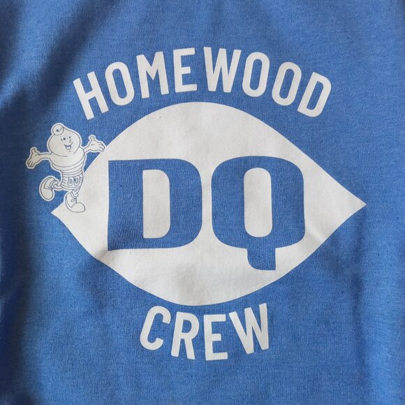 Dairy Queen Graphic Print Crew Neck Sweatshirt and 2 T-Shirts Bundle Size Medium - Picture 5 of 12